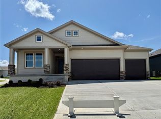 31401 W 85th Ter, De Soto, KS 66018