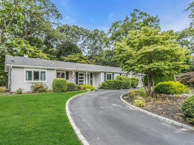 24 Blackfoot Trail, Shoreham, NY, 11786