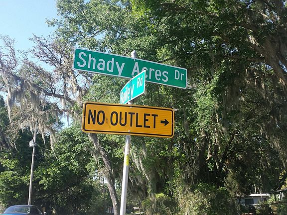 5th image of 2280 Shady Acres Dr