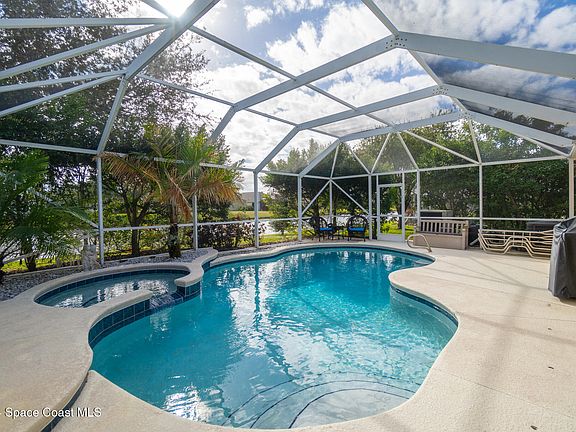 2nd image of 2897 Mondavi Dr