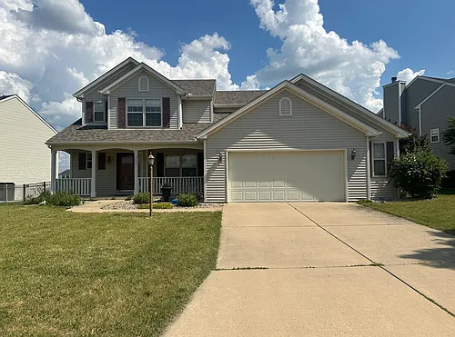 3921 Trailway Dr Photo 1