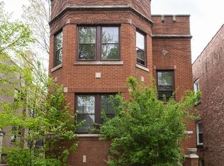 5713 N Washtenaw Ave #2, Chicago, IL 60659