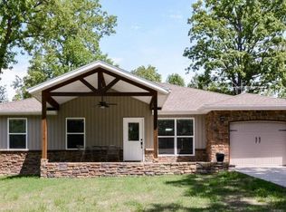 720 Othello Ln, Branson West, MO 65737