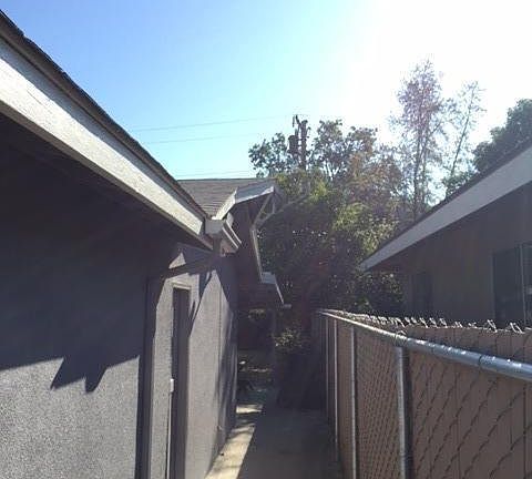 2nd image of 1114 N valley Drive