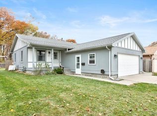 2875 W Rick Dr, Port Huron, MI 48060