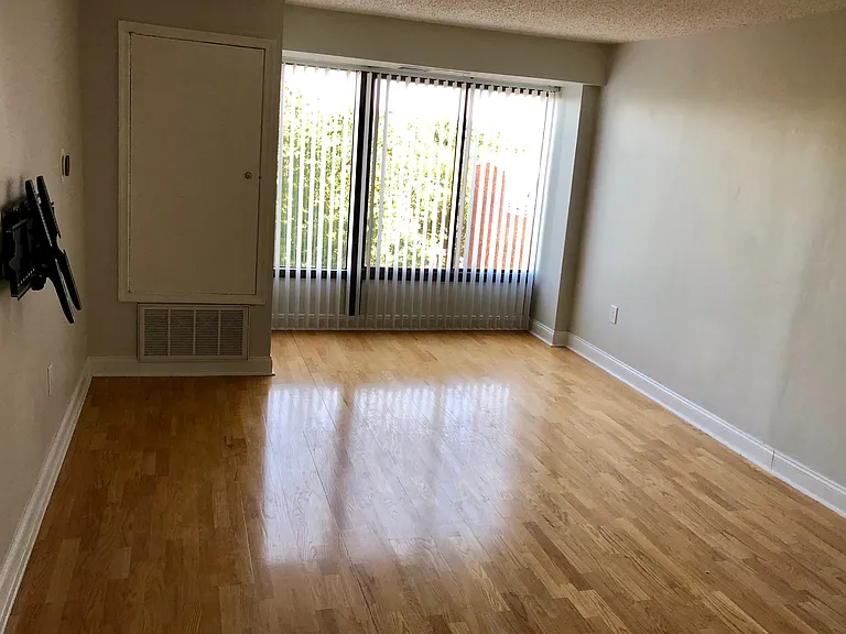 2001 Hamilton St #727 — Photo 16