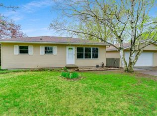 15642 Darden Rd, Granger, IN 46530