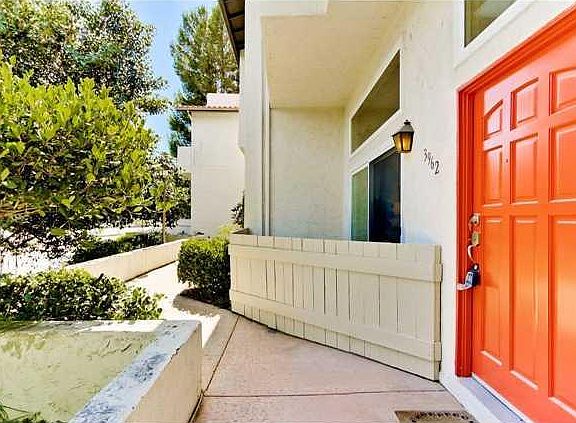 2nd image of 3962 La Jolla Village Dr