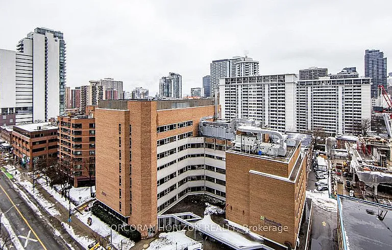 28 Wellesley St E #1104 — Photo 36