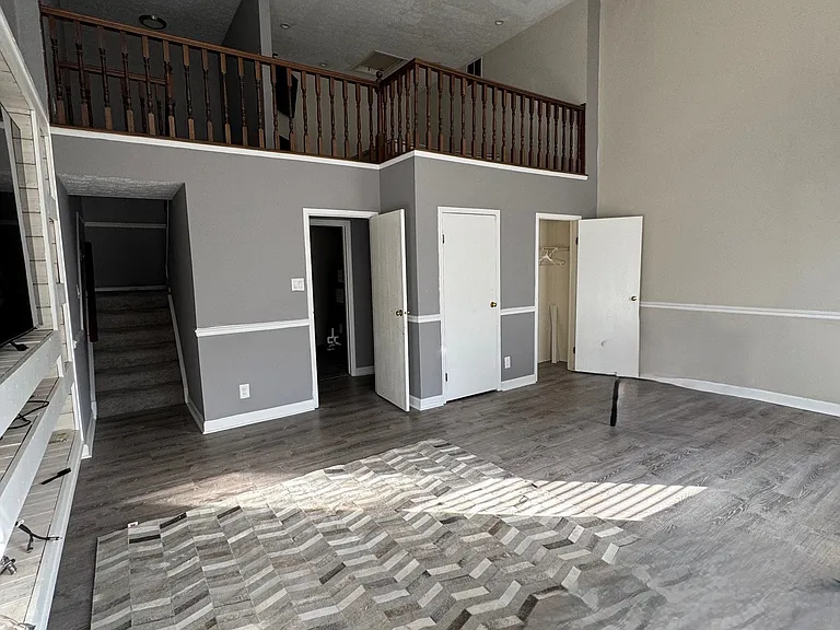 2711 Greenwood Dr — Photo 18