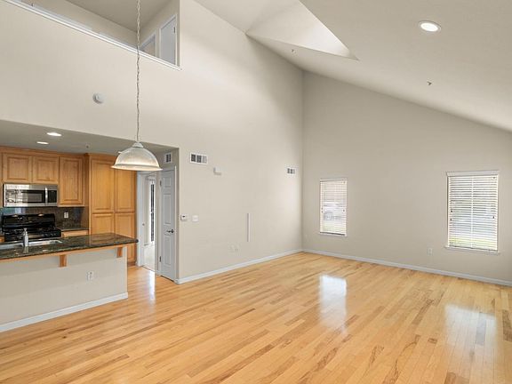 4th image of 1523 Rosette Way