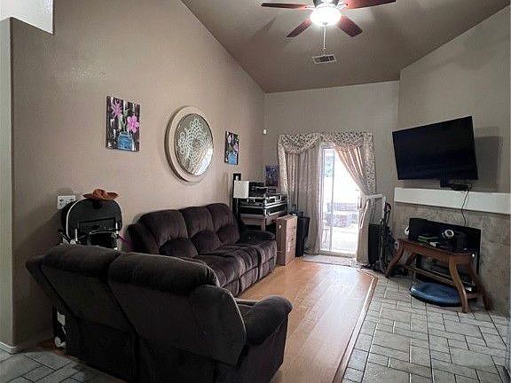 5th image of 2634 Napa Dr