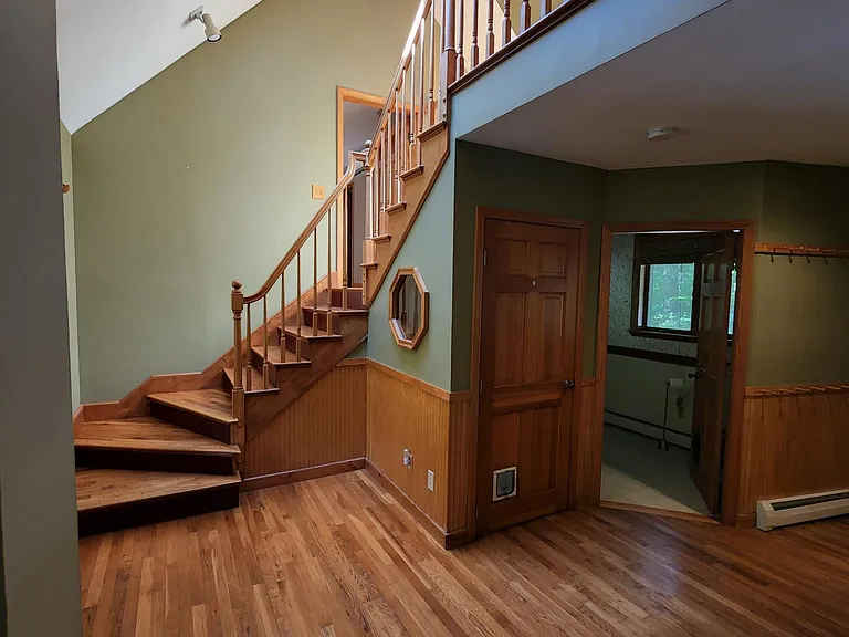 198 Mountain Rd — Photo 12