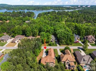 275 Palm Cove Way, York, SC 29745