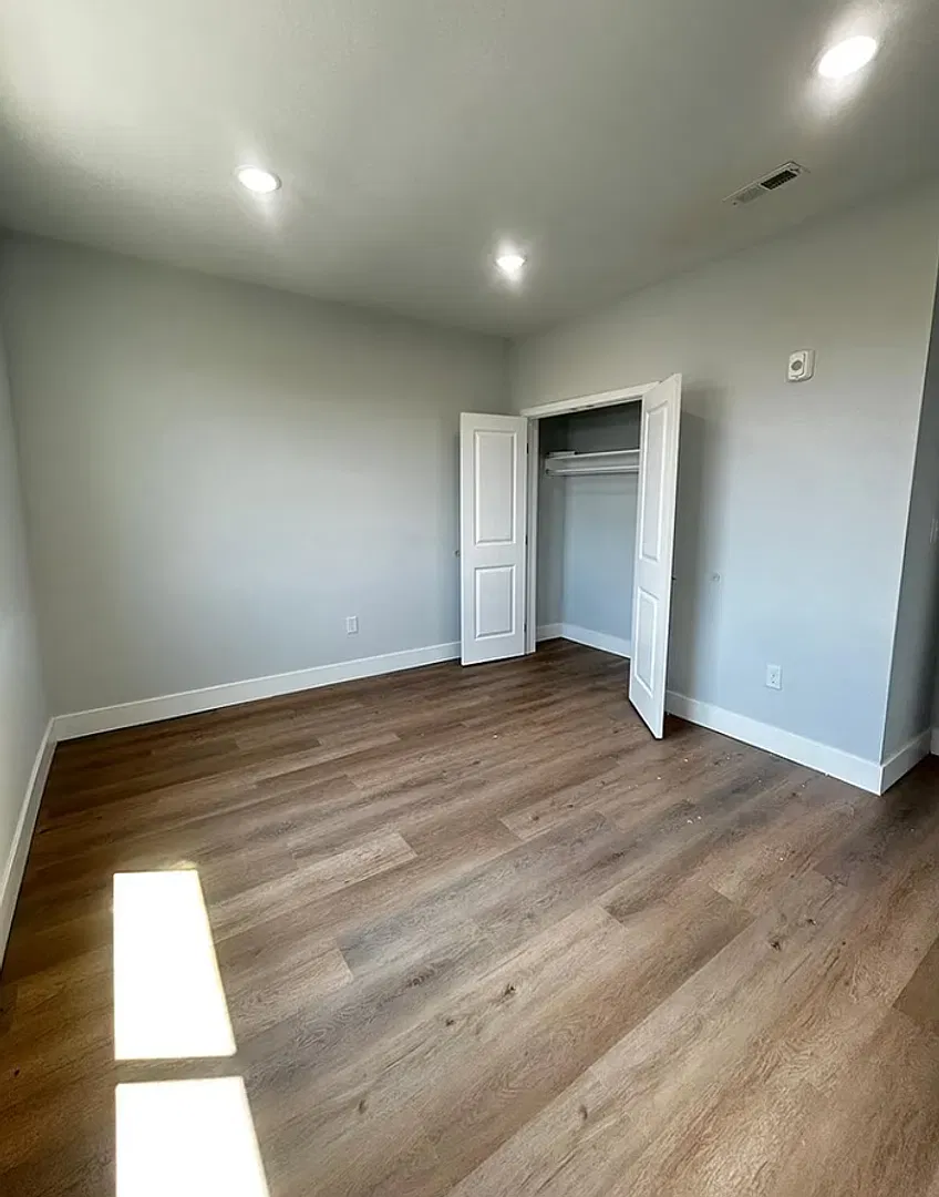 1229 Hilton St, — Photo 3