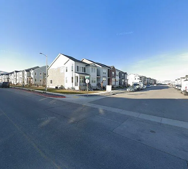 1935 N 4100 W — Photo 2