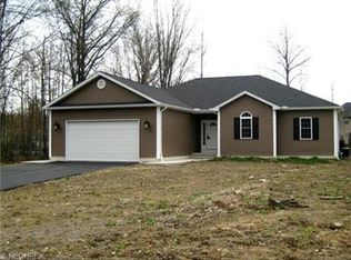4279 Lumont Ave, Canfield, OH