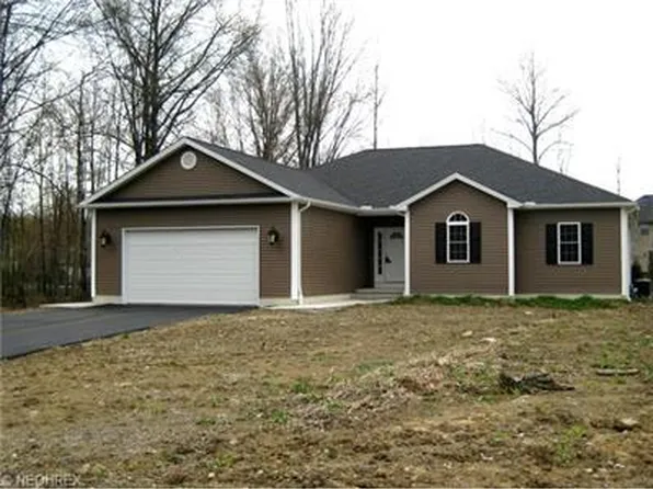 4279 Lumont Ave, Canfield, OH 44406