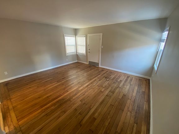 5th image of 540 32nd St APT C