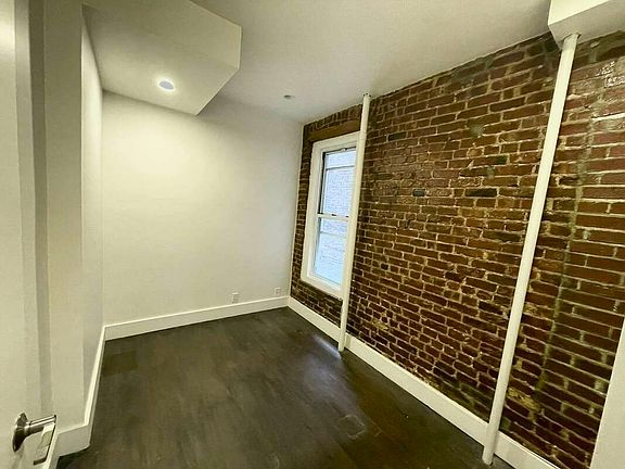 5th image of 442 10th Ave #4F
