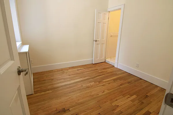 Rented by Guidance Realty Corp. | media 6