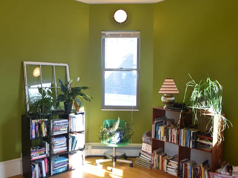51 Russell Rd — Photo 20