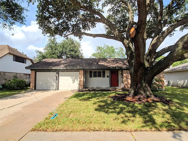 4805 Crepe Myrtle Ln — Photo 21