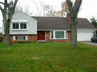 2354 Kneer Dr, Toledo, OH 43614