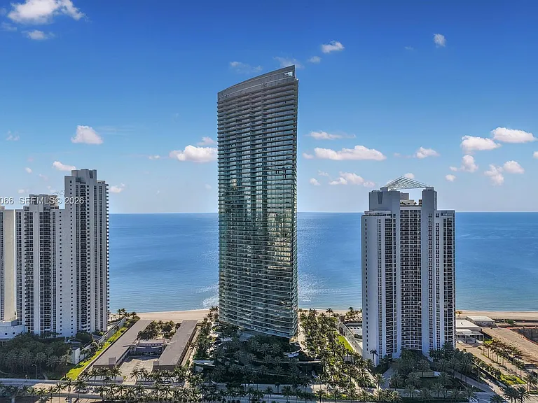 18975 Collins Ave #3000 — Photo 30