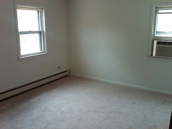 Second Floor Apartment.002