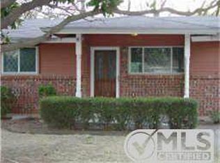 805 Dee Ln, Bedford, TX 76022