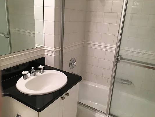 Rented by Owner | media 9