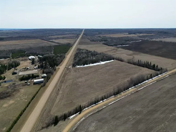 861070 S High Way #743, Northern Lights County, AB T0H 1J2