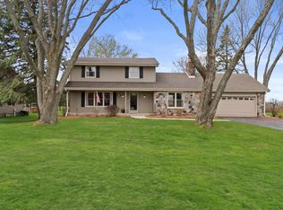 5191 S Sunny Slope Rd, New Berlin, WI 53151