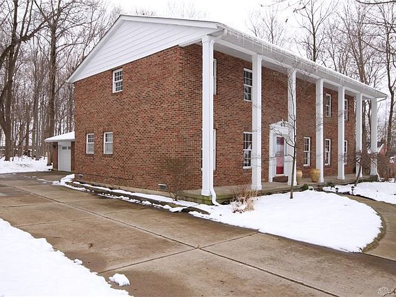 2nd image of 96 Prairie Wagon Ct