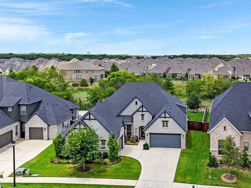 1st image of 309 Misty Ln