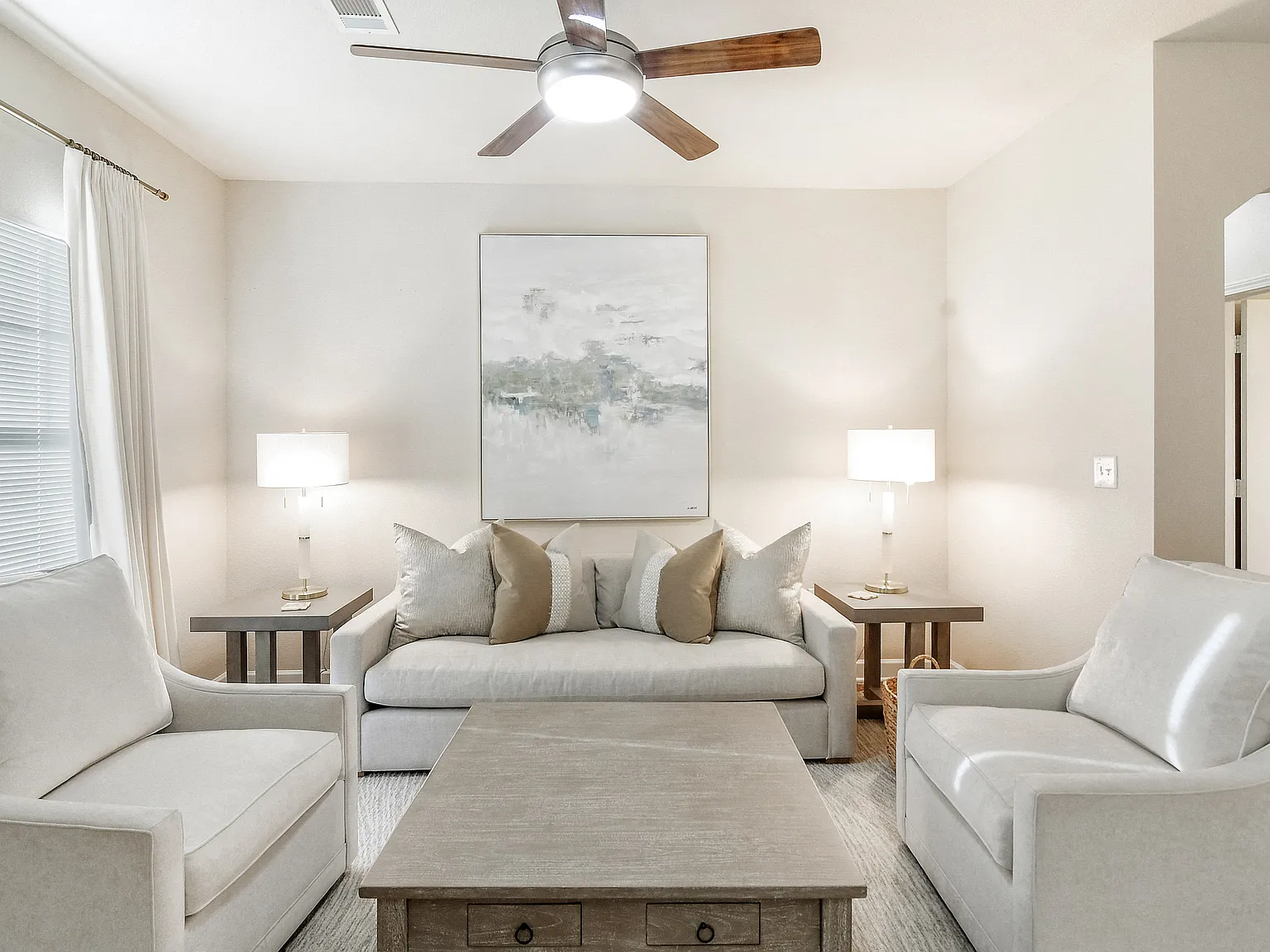 Faulkner Flats Apartment Homes — Photo 1