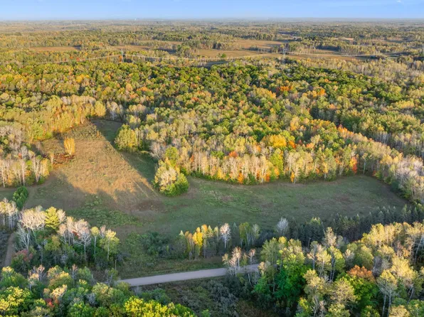 Stanchfield Ln, Sandstone, MN 55072