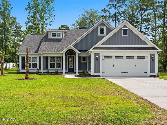 5th image of 108 Boundary Loop Road NW