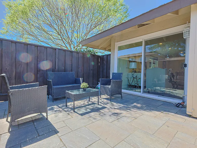 5078 Pine Tree Ter — Photo 15