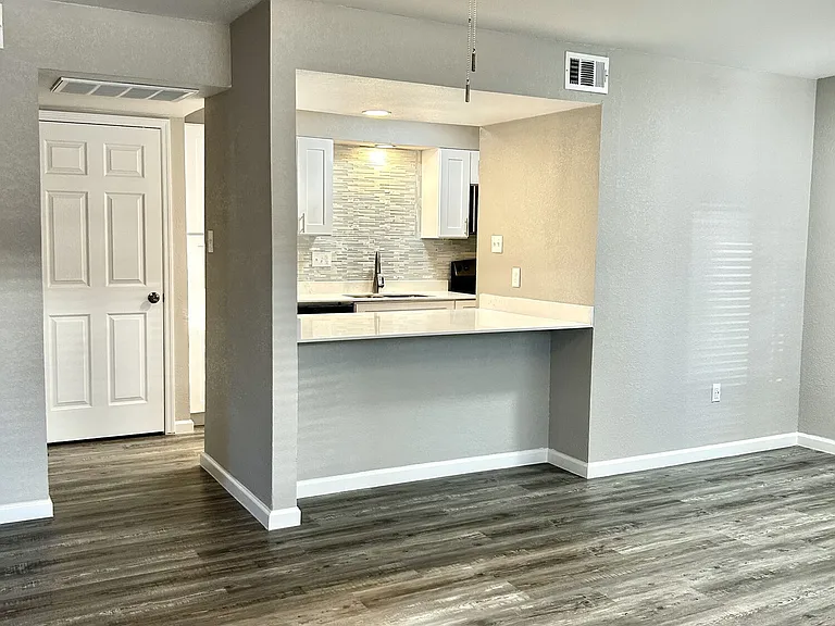 Athena Garden Apartments — Photo 58