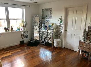 41 7th St, Union City, NJ 07087