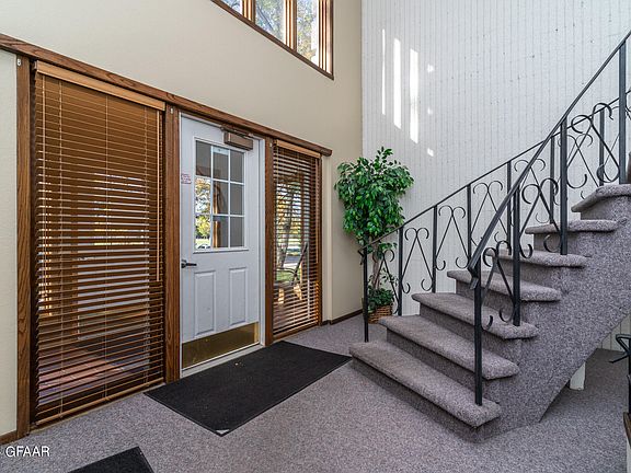 3rd image of 815 Duke Dr APT 126