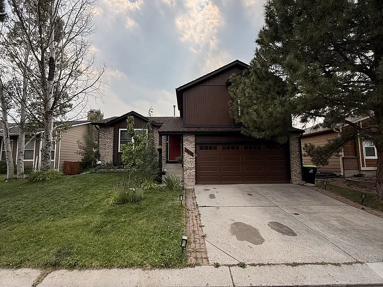 15170 Chelmsford St — Photo 1