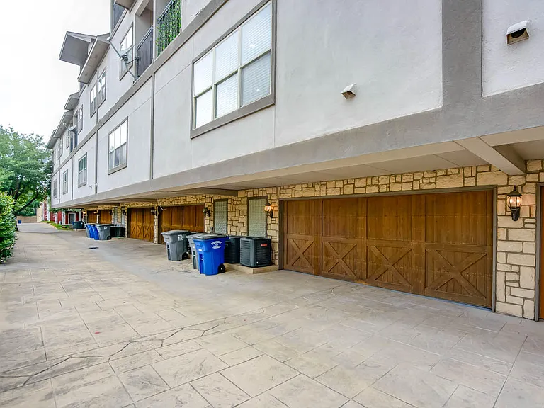 4110 McKinney Ave #5 — Photo 25