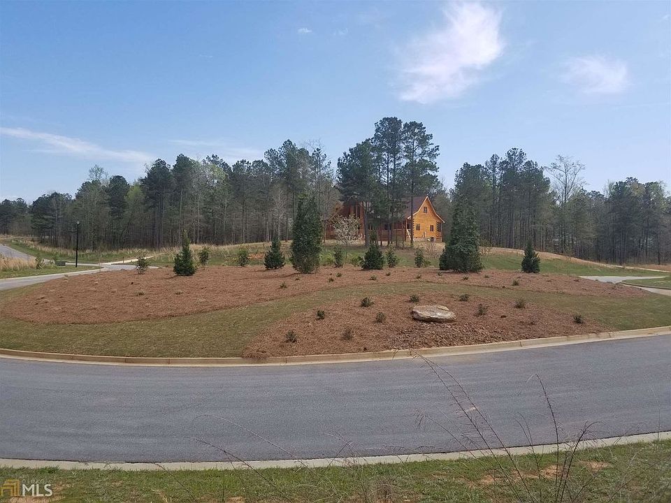 2nd image of 1261 Spinnaker Rd