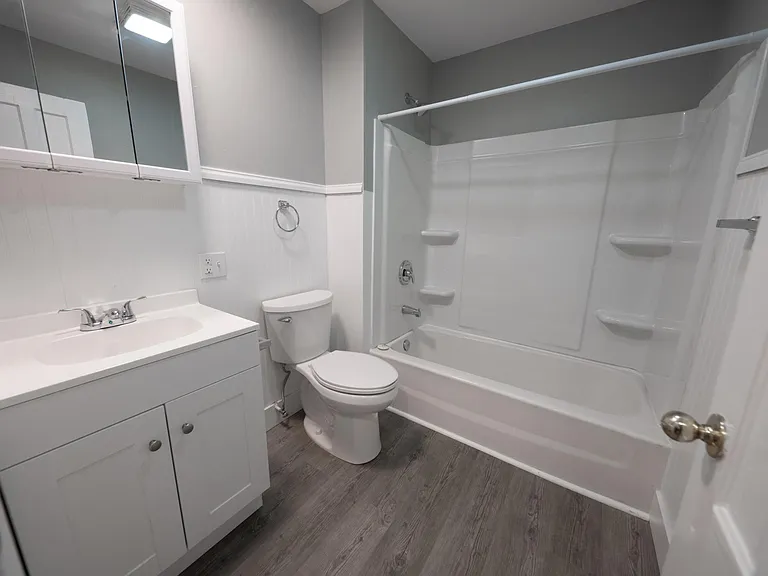 5322 E Seneca St #B — Photo 10