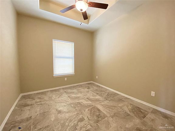 5th image of 5904 Nightingale Ave #1