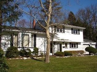 84 Wellington Rd, East Brunswick, NJ 08816