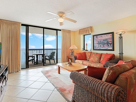 4th image of 201 S Ocean Blvd. #1106